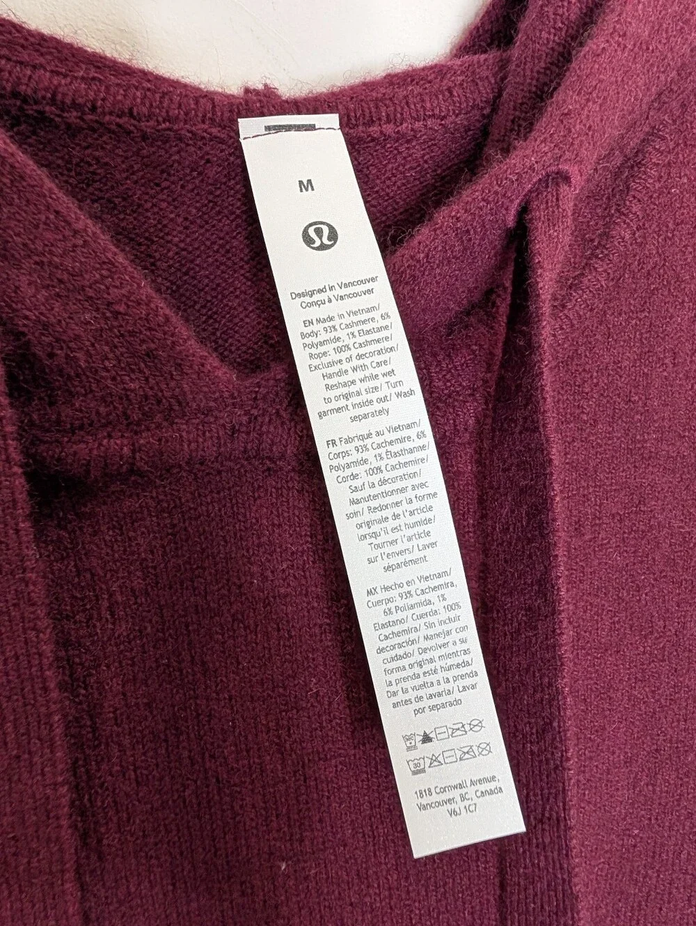 Lululemon 93% Cashmere Hooded Sweater Plum Purple Size Medium $268 Retail
